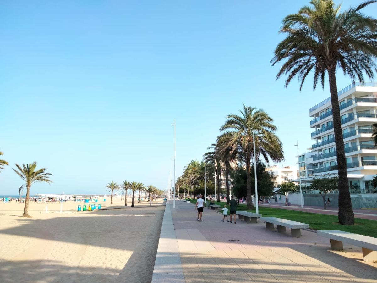 Playa De Gandia, Gandia Beach Exterior photo